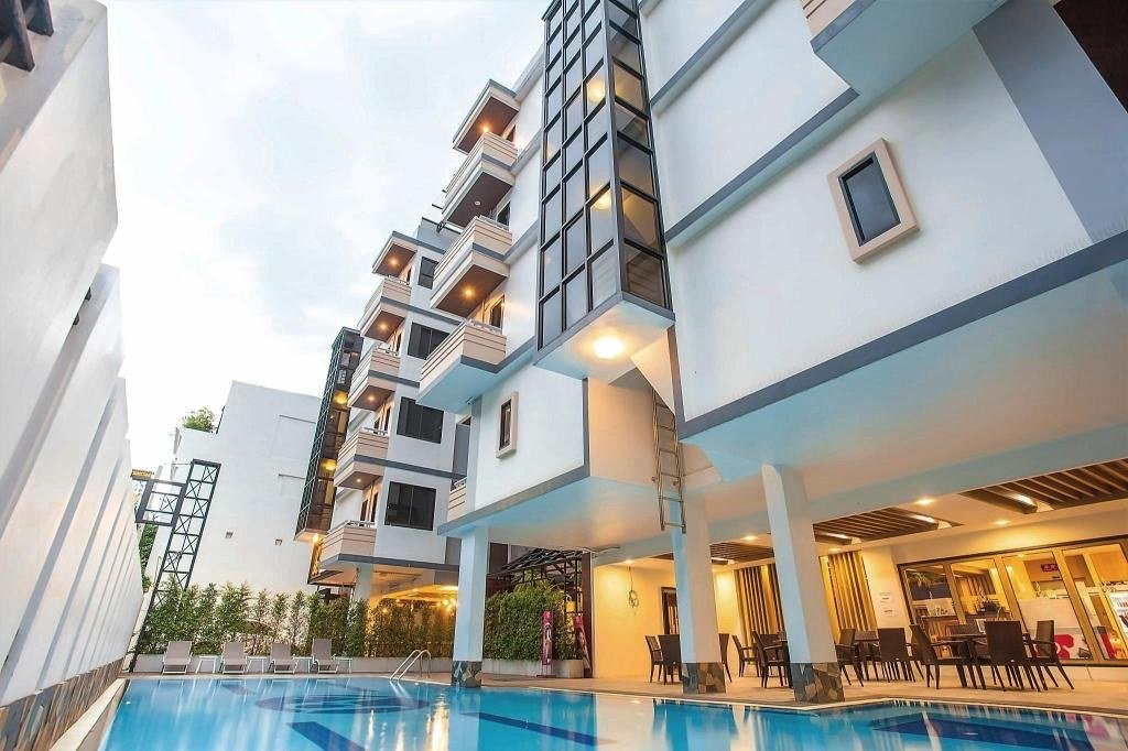 Hotel exterior and entrance at New Siam Palace Ville
